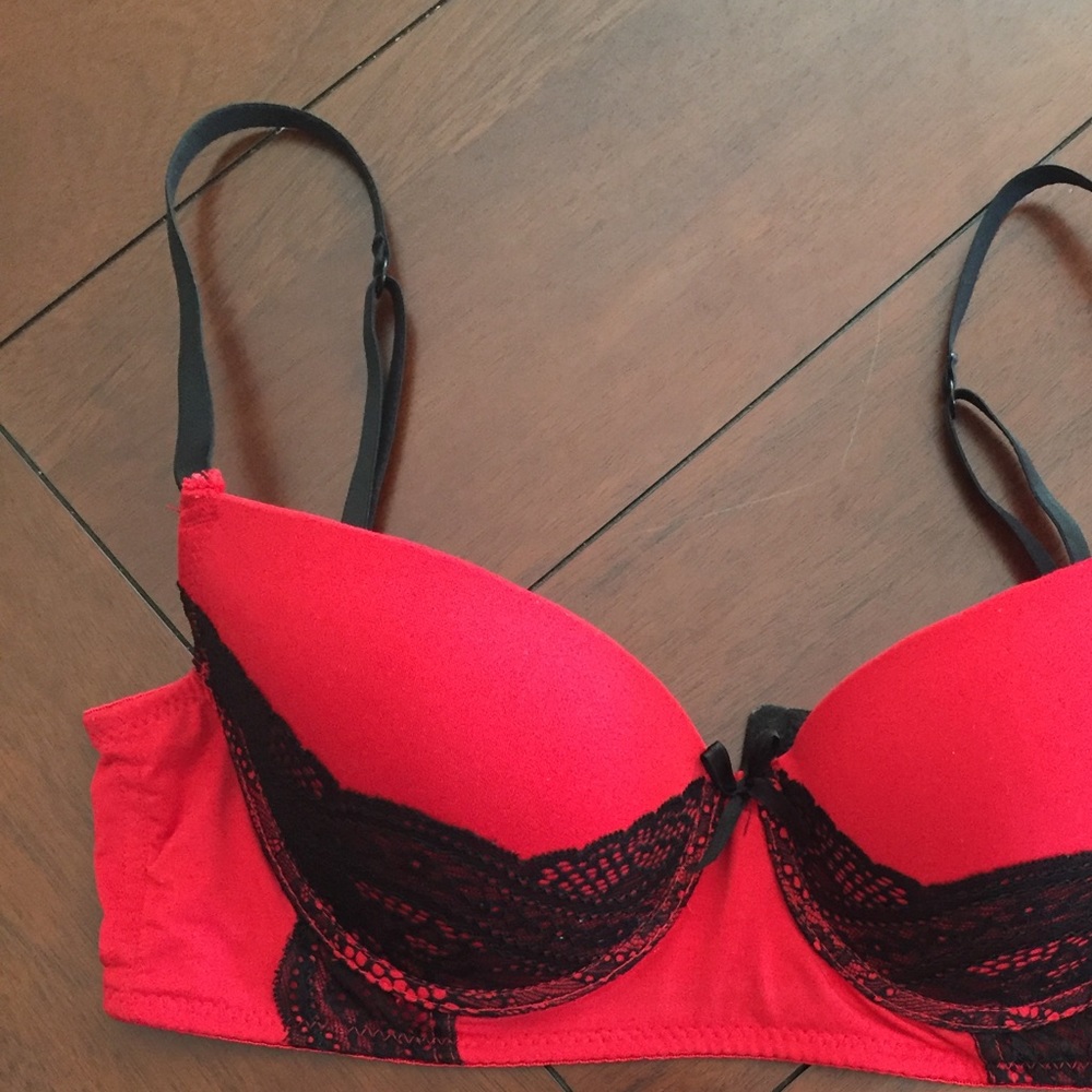 Red & Black Lace Demi Cup Bra 👙